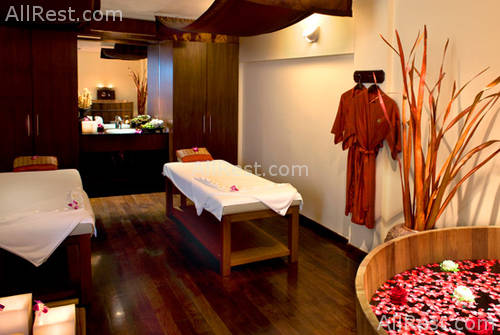 Le Meridien Phuket Beach Resort 20